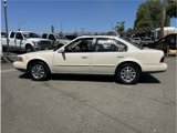 Used 1993 Nissan Maxima GXE image 4