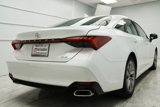 Used 2022 Toyota Avalon XLE image 5