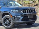 Certified 2023 Jeep Grand Cherokee Limited image 2