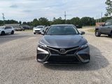 Used 2023 Toyota Camry SE image 3