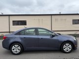 Used 2013 Chevrolet Cruze LS image 2