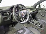Used 2025 Porsche Macan image 4