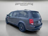 Used 2018 Dodge Grand Caravan SE image 3
