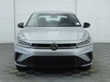 Used 2025 Volkswagen Jetta Sport image 3