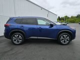 Used 2023 Nissan Rogue SV image 3