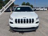 Used 2016 Jeep Cherokee Sport image 2