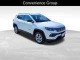 New 2025 Jeep Compass Latitude image 3