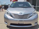 Used 2013 Toyota Sienna XLE image 2