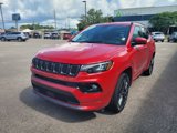 Used 2023 Jeep Compass Limited image 3