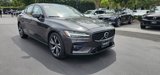 Used 2025 Volvo S60 B5 Core image 3