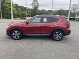 Used 2018 Nissan Rogue SL w/ Premium Package image 2
