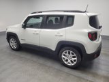 Used 2018 Jeep Renegade Latitude image 3