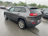 Used 2018 Jeep Cherokee Latitude w/ Altitude Package image 3