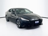 Used 2023 Hyundai Elantra SEL w/ Convenience Package image 3
