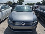 Used 2014 Volkswagen Passat TDI SEL Premium image 2