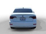 Used 2020 Volkswagen Jetta SE image 4