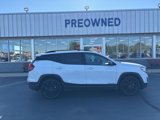 Used 2021 GMC Terrain SLT w/ Elevation Edition image 2