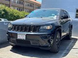 Used 2019 Jeep Grand Cherokee Altitude image 2