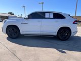 Used 2020 Volkswagen Atlas Cross Sport SE w/ Panoramic Sunroof Package image 6