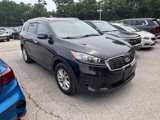 Used 2020 Kia Sorento LX w/ LX I4 Convenience Package image 2
