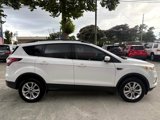 Used 2018 Ford Escape SE image 2