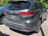 Used 2017 Toyota Highlander Plus image 6