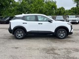 New 2025 Nissan Kicks S image 2