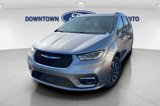 Used 2021 Chrysler Pacifica Touring-L image 2