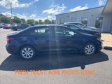 Used 2022 Toyota Corolla LE w/ Carpet Mat Package (TMS) image 4