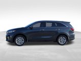 Used 2020 Kia Sorento LX image 2