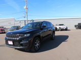 Used 2023 Jeep Grand Cherokee Limited image 6