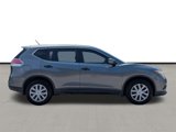 Used 2016 Nissan Rogue S image 2