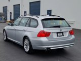 Used 2009 BMW 328i xDrive Wagon image 3