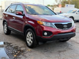 Used 2011 Kia Sorento LX w/ Convenience Pkg image 4