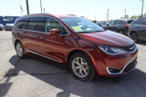 Used 2017 Chrysler Pacifica Touring-L Plus w/ Tire & Wheel Group image 3