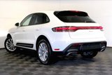 Used 2025 Porsche Macan image 3
