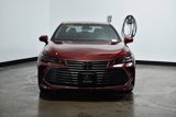 Used 2019 Toyota Avalon Limited image 3