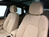 Used 2025 Porsche Macan image 5