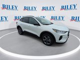 New 2025 Ford Escape ST-Line w/ Tech Pack #1 image 2