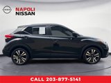 Used 2020 Nissan Kicks SV image 2