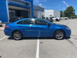 Used 2017 Toyota Camry SE image 2
