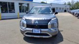 Used 2022 Mitsubishi Outlander SE image 3