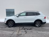 Certified 2021 Volkswagen Tiguan SE image 2