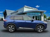 Used 2023 Nissan Rogue Platinum w/ Platinum Premium Package image 3