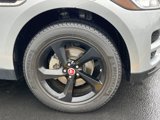 Used 2018 Jaguar F-PACE Premium image 4