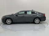 Used 2017 Chevrolet Malibu LT image 2