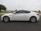 Used 2013 Hyundai Genesis 2.0T image 3