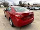 Used 2019 Toyota Corolla LE image 3