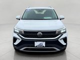 Used 2023 Volkswagen Taos SE image 2