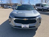Used 2024 Chevrolet Trax LT w/ Sunroof Package image 3
